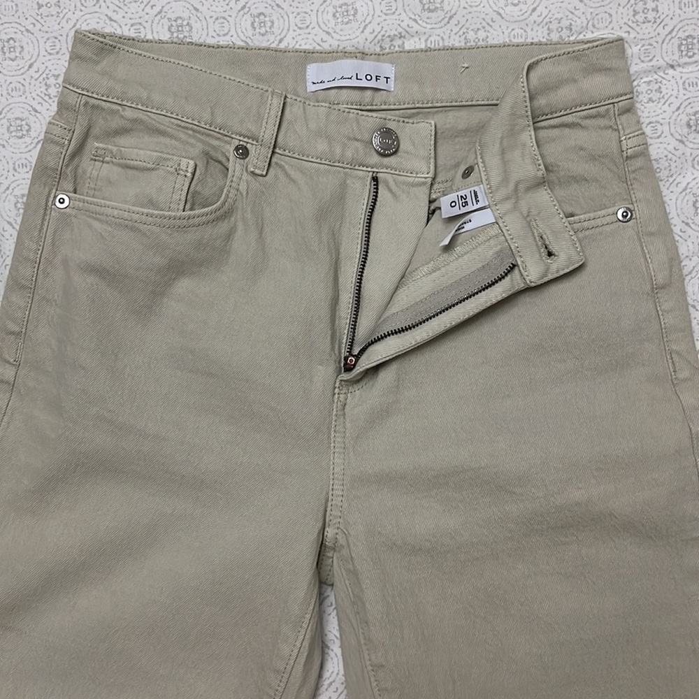 NWOT Loft pants - Picture 3 of 4